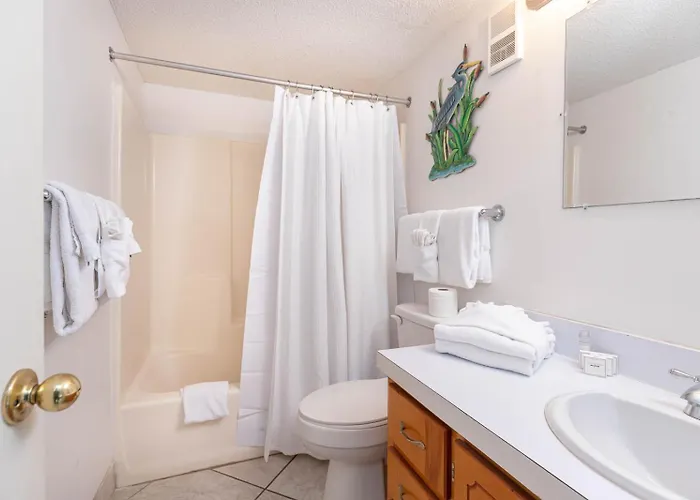 Island Winds East 101 Apartment *